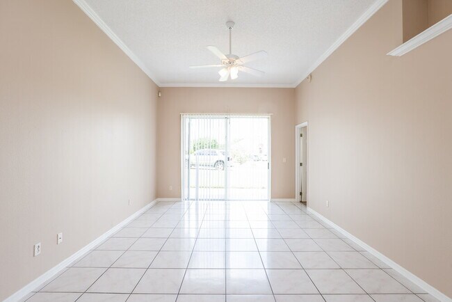 Building Photo - 2944 Cedena Cove St