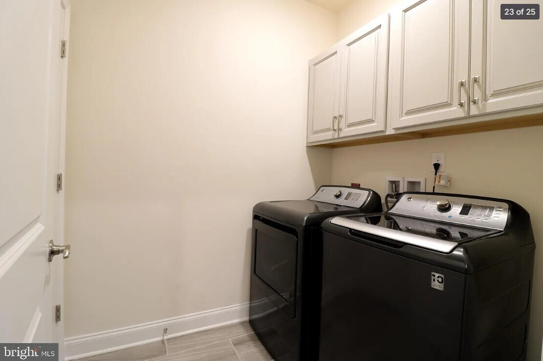 Building Photo - 23631 Havelock Walk Ter