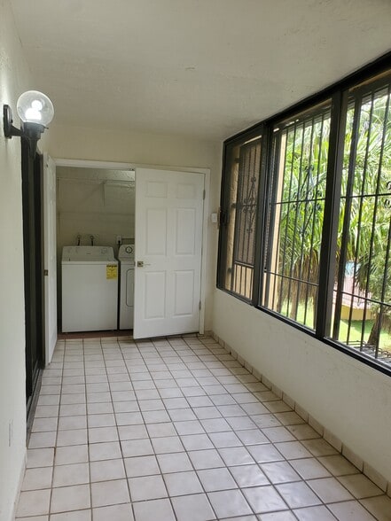 Building Photo - 10885 NW 7th St