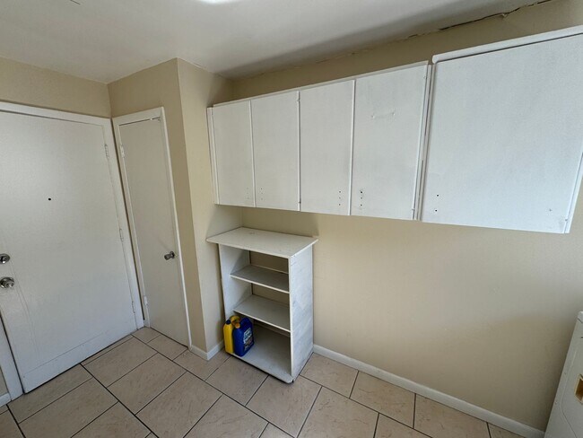 Building Photo - 75 Brandy Ln