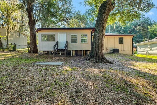 Building Photo - 4116 Tara Dr