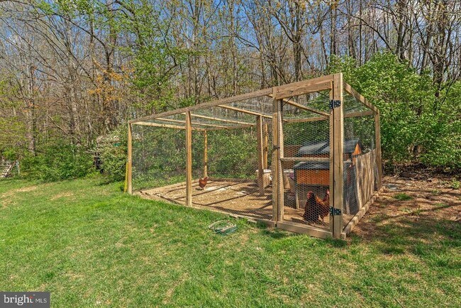 Building Photo - 10855 Bethesda Church Rd