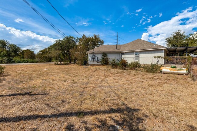 Building Photo - 5718 McCarty Ln