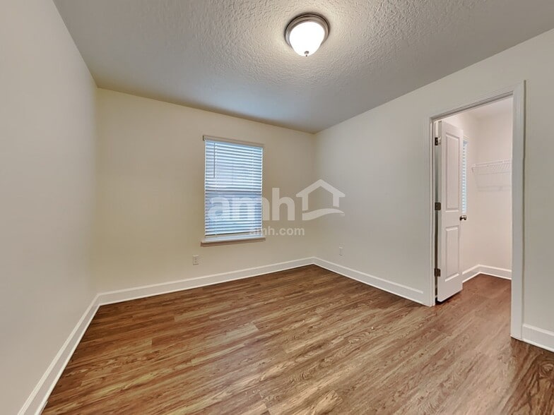 Building Photo - 2870 Calebs Cove Way