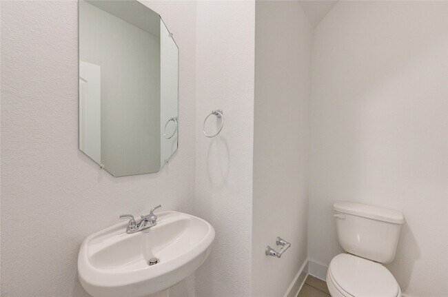 Building Photo - 11910 Carvalho Dr