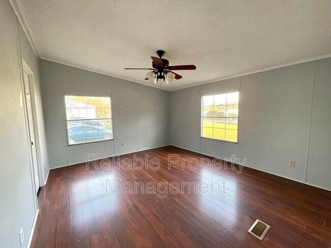 Building Photo - 6433 Slabtown Rd