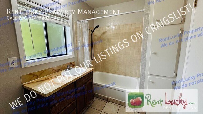 Building Photo - 25911 Old Lawson Rd