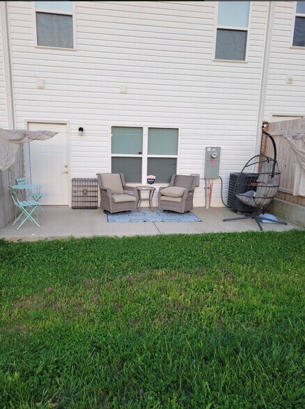 Building Photo - 307 Robert M Green Blvd