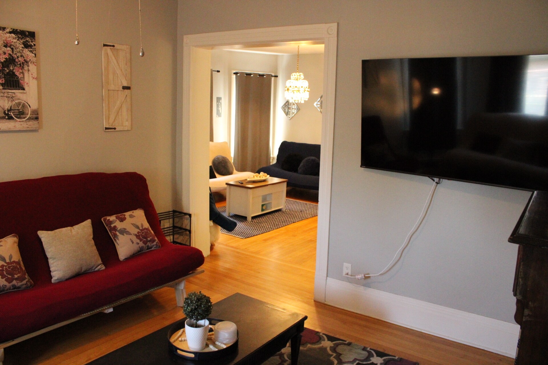 Building Photo - 2621 S Howell Ave