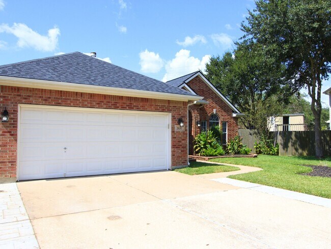 Building Photo - 2630 White Ibis Ct
