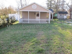 Building Photo - One Bedroom House with Big Flat Yard Near ...