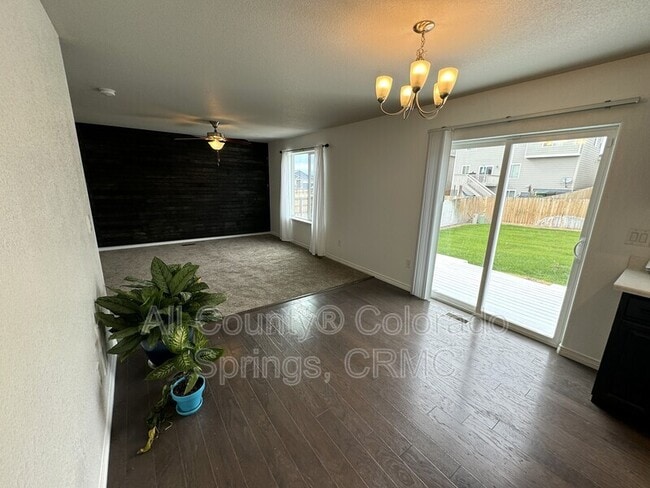 Building Photo - 10782 Yuba Dr