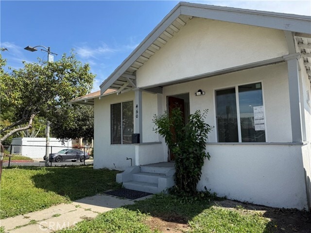 Building Photo - 460 S Mott St