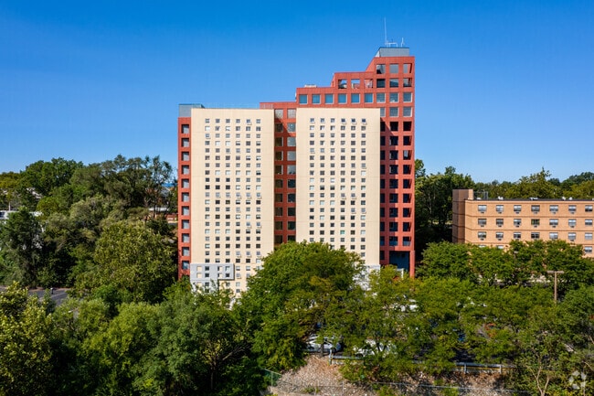 Exterior - Rocco Impreveduto Towers