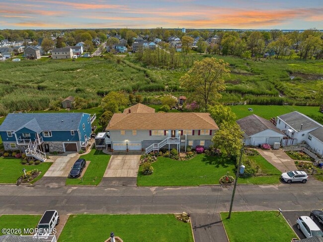 Building Photo - 1205 High Ave