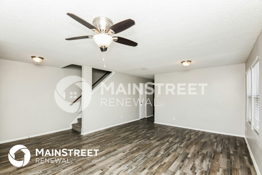 Building Photo - 8768 Stonebriar Ln