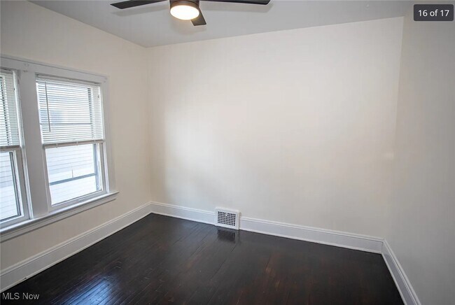 Building Photo - 3469 W 119th St