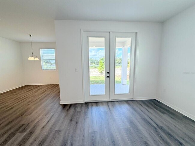 Building Photo - 30155 Rustic Mill St