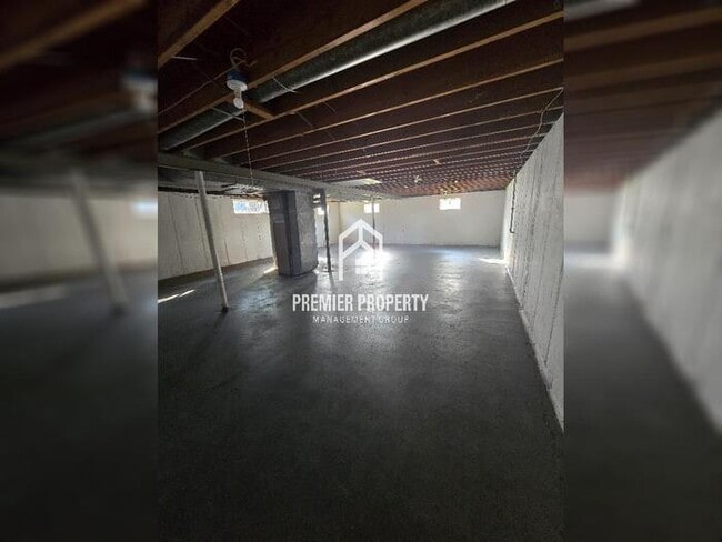 Building Photo - 610 Mullanphy Ln