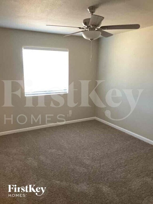 Building Photo - 3644 W Villa Rita Dr