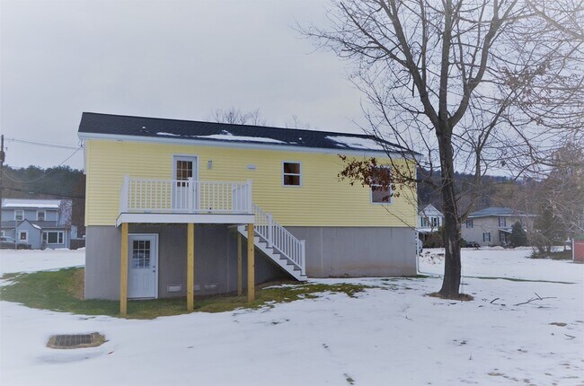Building Photo - 268 James Monroe Ave