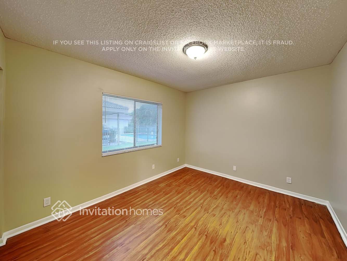 Building Photo - 5529 NW 62nd Ave