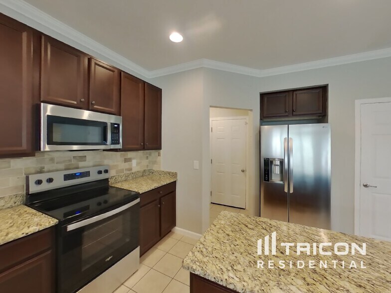 Building Photo - 2913 Haviland Way