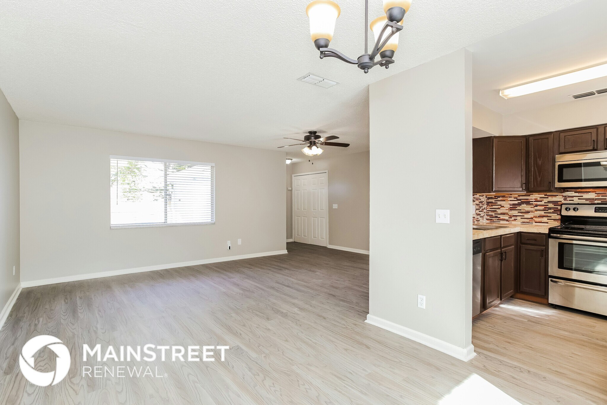 Building Photo - 714 Eagle Ave