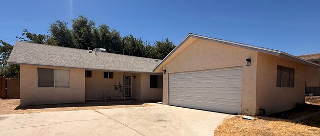 Building Photo - 1640 Forane St