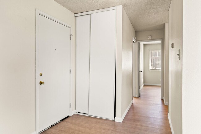 Building Photo - Utilities Included! Hayward 2-Bedroom with On-Site Laundry, Parking & Brand New Floors