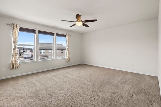 Building Photo - 4324 Silver Bell Ct