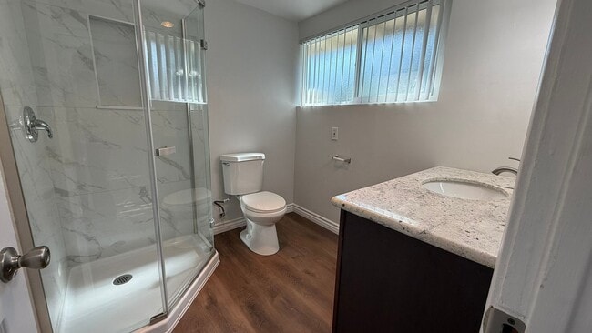 Building Photo - Incredible Remodled 4 bedroom House