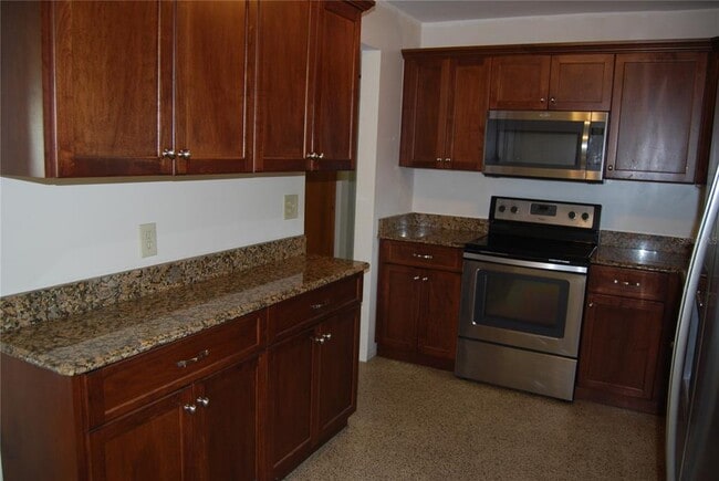 Building Photo - 2871 67th St N