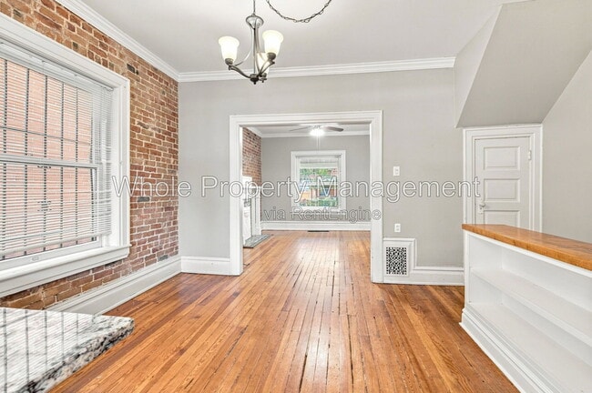 Building Photo - 2044 N Ogden St