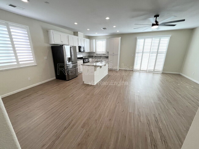 Building Photo - 614 Andrea Dr