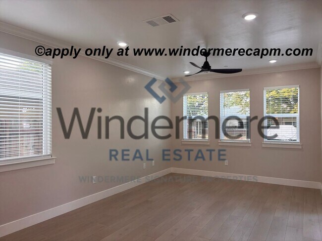 Building Photo - Brand New 3-Bedroom Home with gorgeous Mod...