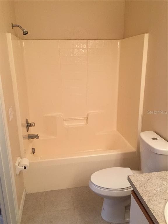 Building Photo - 6413 Hollydale Pl