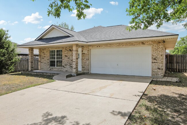 Building Photo - Beautiful Home in Leander