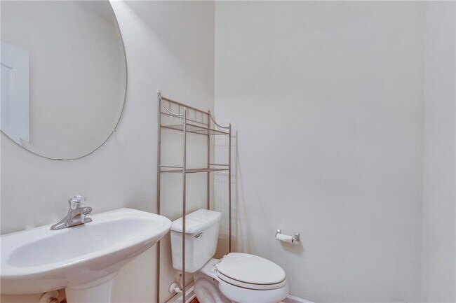 Building Photo - 1045 Mosscroft Ct