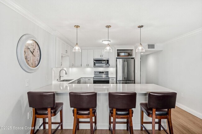 Building Photo - 430 Johnson Ave