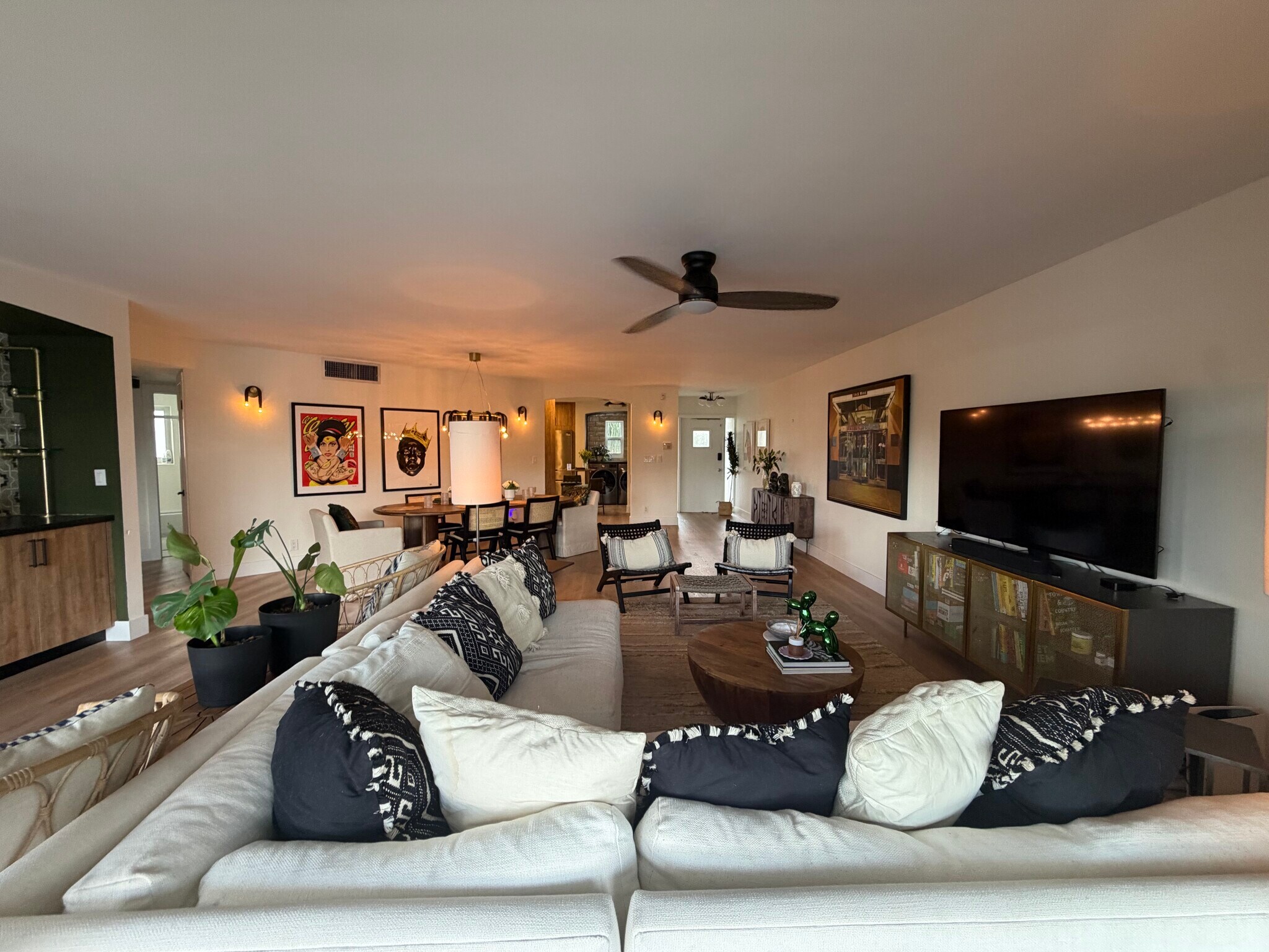 Building Photo - 818 SE 4th St