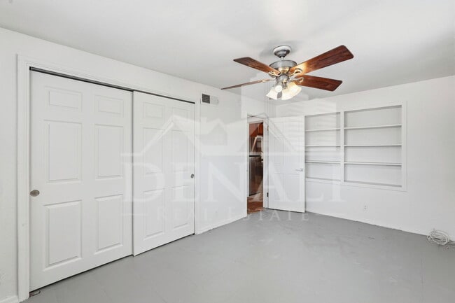 Building Photo - 3801 N 4th Ave