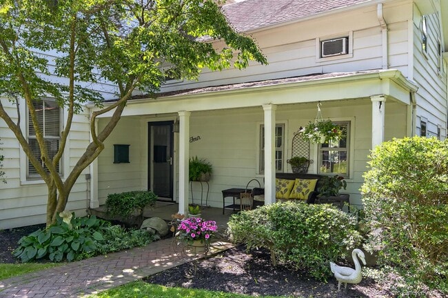 Building Photo - 4 Parkview Ter