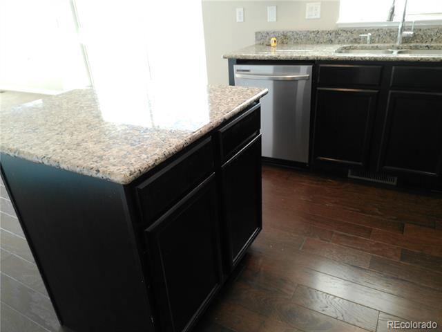 Building Photo - 9432 Beryl Dr