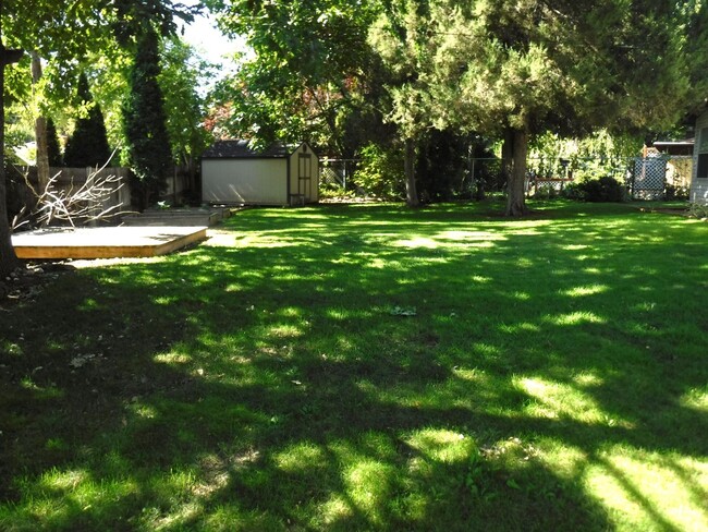 Building Photo - Beautiful Boise Bench home just off N Curt...