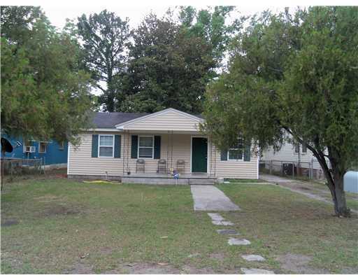 Building Photo - Duplex For Rent-Great Location!