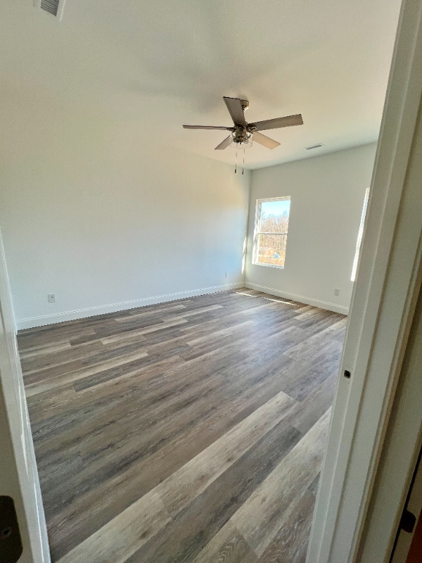 Building Photo - 1930 29th St NE