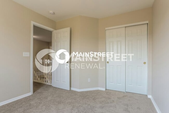 Building Photo - 4 Bedroom Pet-Friendly Home in DENVER, CO ...