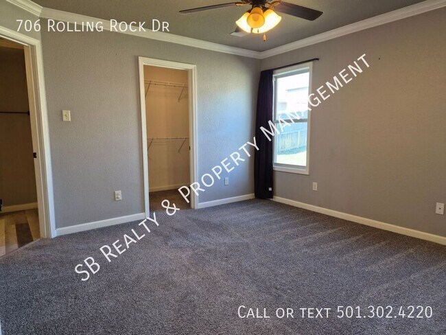 Building Photo - 706 Rolling Rock Dr