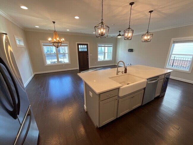 Building Photo - 2308 Echelon Ln